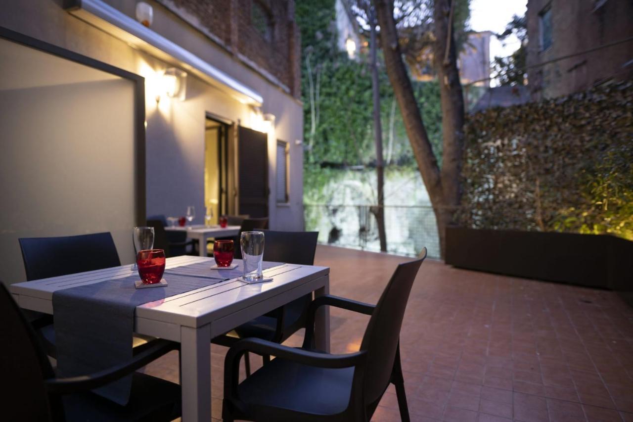 Relais Anfitheatro Bed & Breakfast คาตาเนีย ภายนอก รูปภาพ